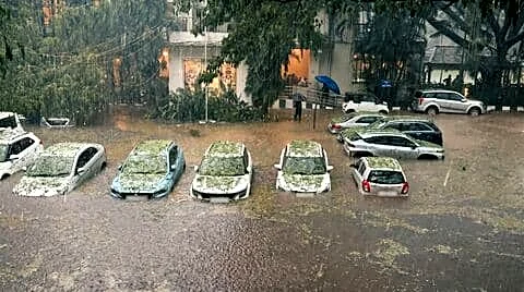 Bengaluru hit by record 111.5mm April storm, 10 dead