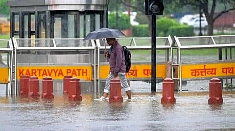 Thunderstorms, hail cool Delhi-NCR, IMD forecasts gusty winds May 3-5