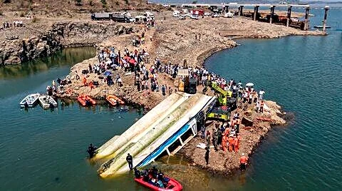 Tourist boat capsizes at Bargi Dam in Jabalpur, 11 dead