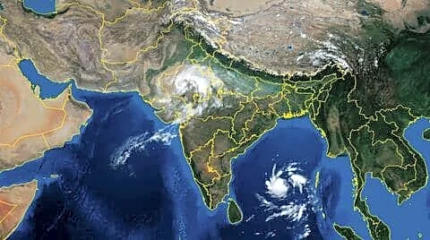 Western disturbance brings heavy rain and cools Delhi-NCR to 19-21°C