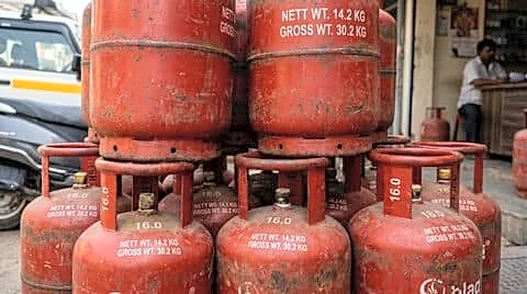 Pune restaurants raise prices 5-15% after ₹991 LPG hike