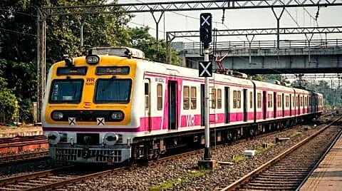 Virar station delays as commuters protest 8:28am local's AC switch