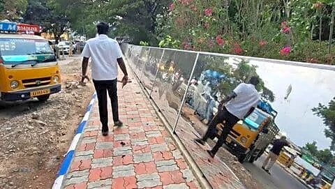 Mysuru installs steel mirrors to deter urination near bus stand