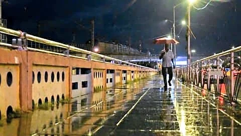 Bay of Bengal low brings rain, cools Tamil Nadu temperatures