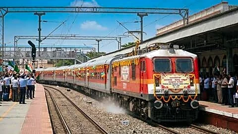 Bengaluru-Mumbai Express launches Sunday SMVT Bengaluru to Lokmanya Tilak Terminus