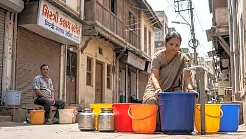 Ahmedabad loses 60 million liters daily amid Narmada canal repairs