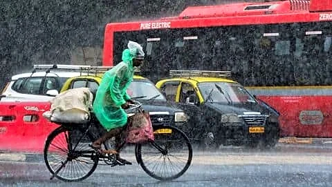 IMD: Monsoon reaches Andamans early, Kerala by May 26