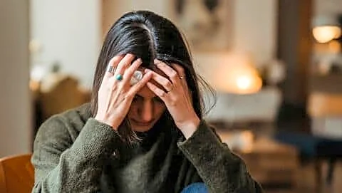 IIM Bodh Gaya graduate alleges ₹75,000 relocation, stranded in Delhi