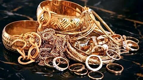 Bengaluru jewelry shop loses over ₹3cr to fake Delhi trader