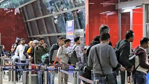 India tightens health screenings for travelers from high-risk African countries