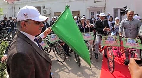 Around 70 Lucknow judges cycle to court for fuel conservation