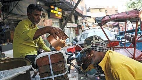 IMD issues yellow alert as Delhi records 28.4°C, heatwave possible