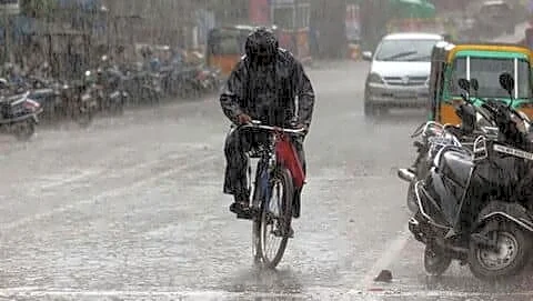 Kerala: IMD orange alert for Ernakulam, yellow for 11 districts