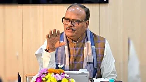 UP Deputy Chief Minister Brajesh Pathak's plane stopped after smoke