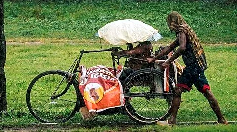 IMD issues yellow alert as Kolkata faces rain and thunderstorms