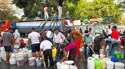Delhi faces major water shortage as DJB struggles to supply