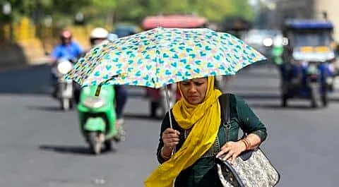 IMD warns of thunderstorms and dust storms in Delhi