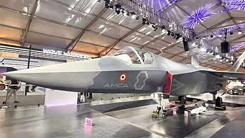 India's Defence Ministry shortlists firms for 1st 5th-generation stealth AMCA