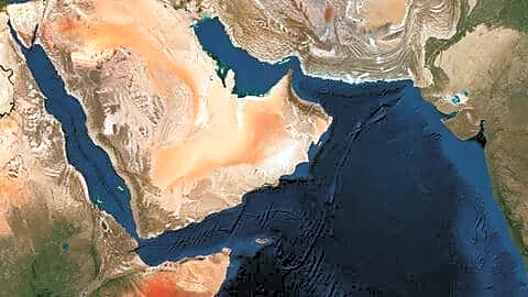 India eyes Yanbu route after 17 fertilizer ships stuck