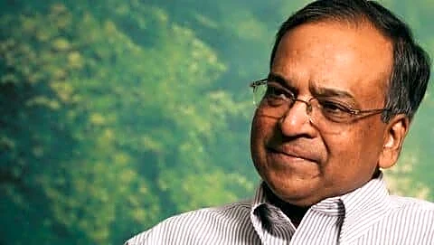 Dhanendra Kumar, 1st CCI chairman, dies in Hauz Khas fire