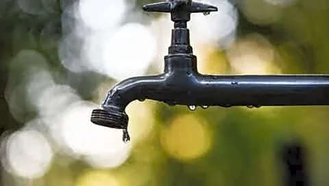 BWSSB shuts water supply on Mysuru Road after pipeline leak