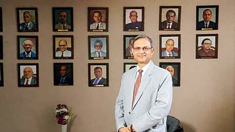 RBI's Sanjay Malhotra says rupee near 100 may be undervalued