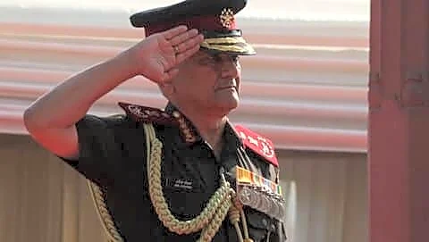 General Anil Chauhan ends CDS tenure with guard of honor