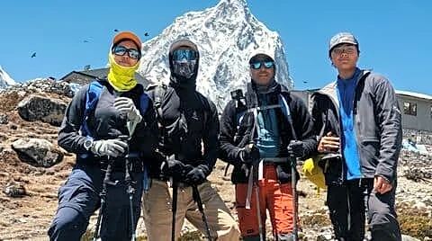 Nisha Sasikumar, 16, from Chennai summits Mount Everest May 25