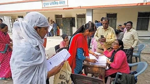 Supreme Court upholds Election Commission of India special voter updates