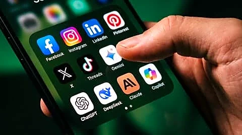 Urban Indian youth spend over 2 hours on social media