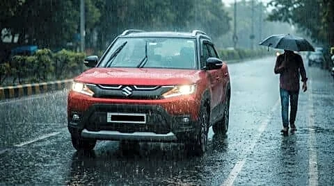 IMD yellow alert Delhi: thunderstorms, winds up to 60km/h