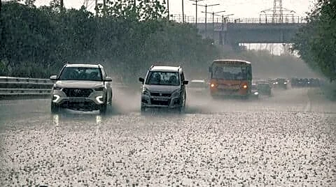 IMD says southwest monsoon advancing, heavy rain for northeast, south