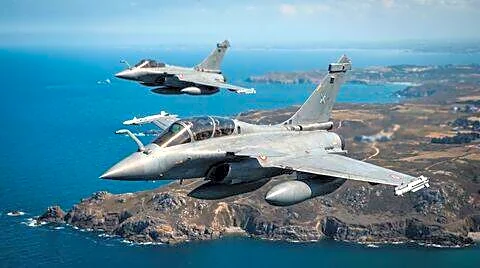 IAF chief Amar Preet Singh in France for 114 Rafales