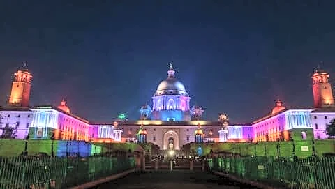India notifies new immigration rules for foreign stays and births