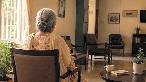 Delhi High Court orders pensioner pay estranged wife ₹9,000 monthly