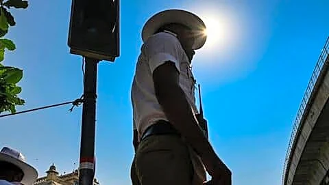 Bengaluru traffic cop Lakshmana Nayaka attacked at Nammura Thindi junction
