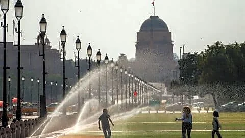 IMD issues yellow alert for Delhi June 4 and 5