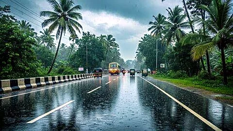 Southwest monsoon hits Kerala and Lakshadweep, IMD forecasts heavy rains