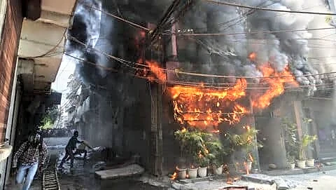 Malviya Nagar hotel fire kills 21 and highlights NOCs shortfall
