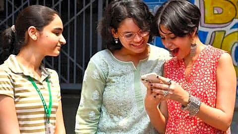 JEE Advanced 2026 posts record over 10,000 women qualifiers