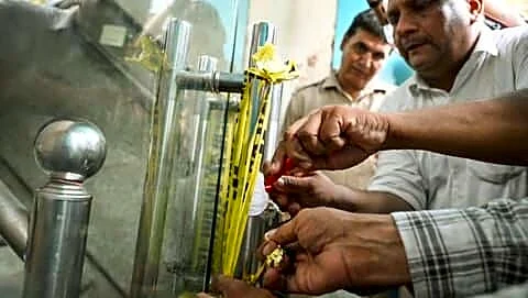 Mumbai fire brigade starts 2-week safety drive in Andheri West