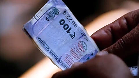 Delhi court orders husband to pay ₹6,000 monthly for son