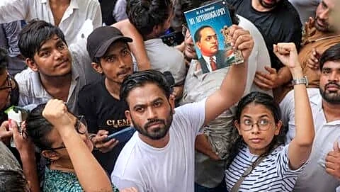 Cockroach Janata Party rallies hundreds at Jantar Mantar over leaks