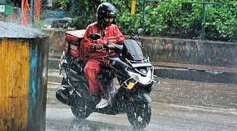 Mumbai traffic police tell apps to drop 10-minute delivery guarantees