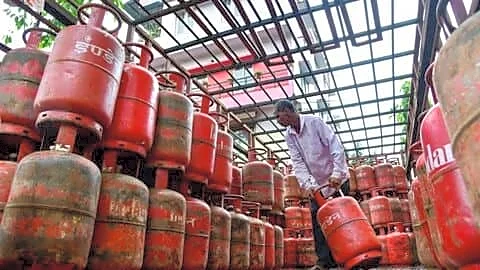 PMUY families pay ₹642 as India heavily subsidizes LPG prices