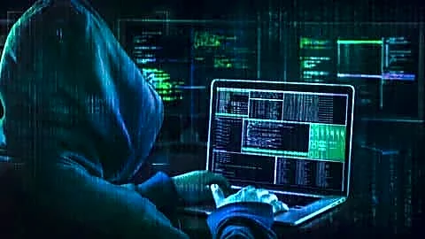 Scammers impersonate police, trick Indians over Aadhaar and bank accounts