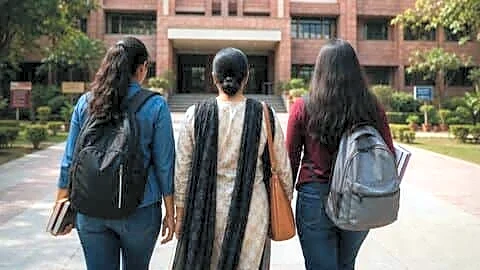 Madhya Pradesh HC orders father pay ₹46.262L for daughters' education