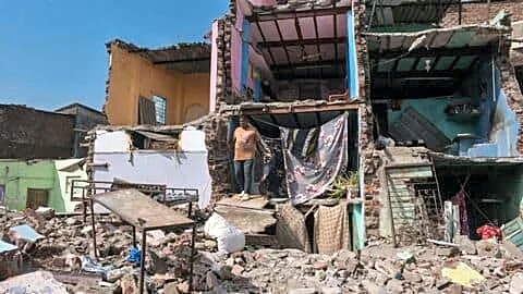 Surat demolitions leave over 100 homes destroyed overnight, SMC probes