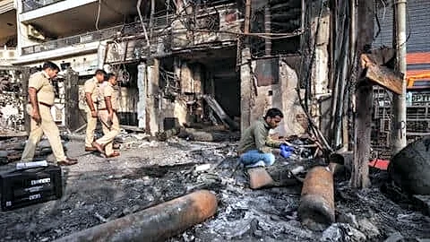 MCD moves against inspectors after South Delhi Flourish stay fire