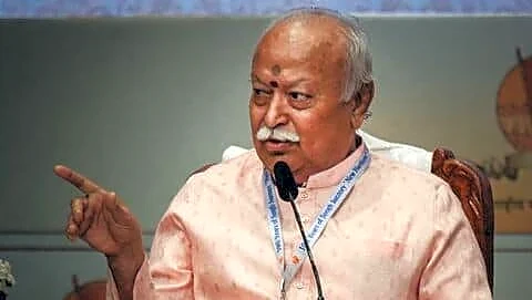 Stone hits Delhi-bound Swarn Shatabdi in Firozabad, Mohan Bhagwat safe